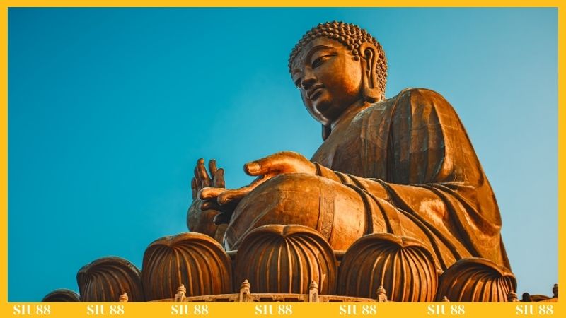 Nằm mơ thấy Phật đánh con gì hên?